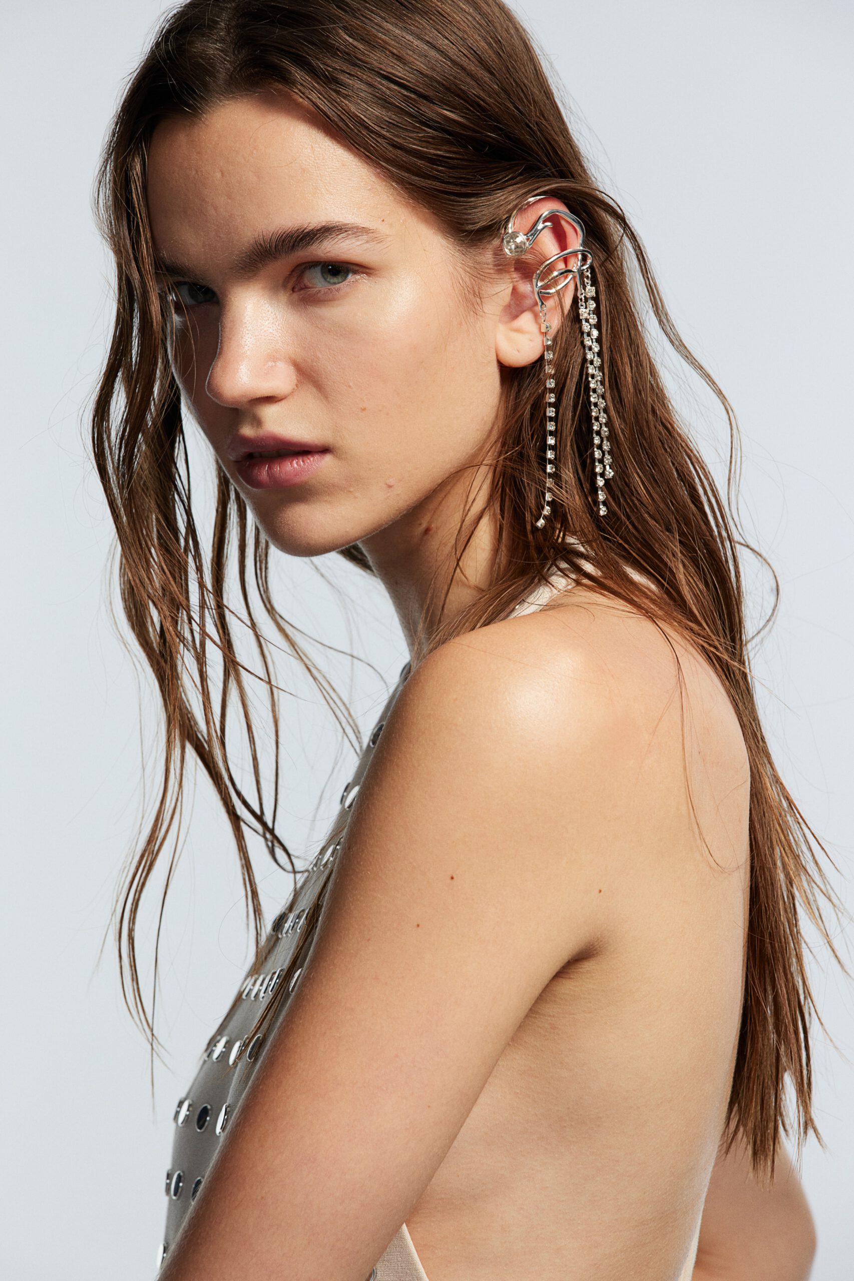 Rhinestone Pendant Ear Cuff
